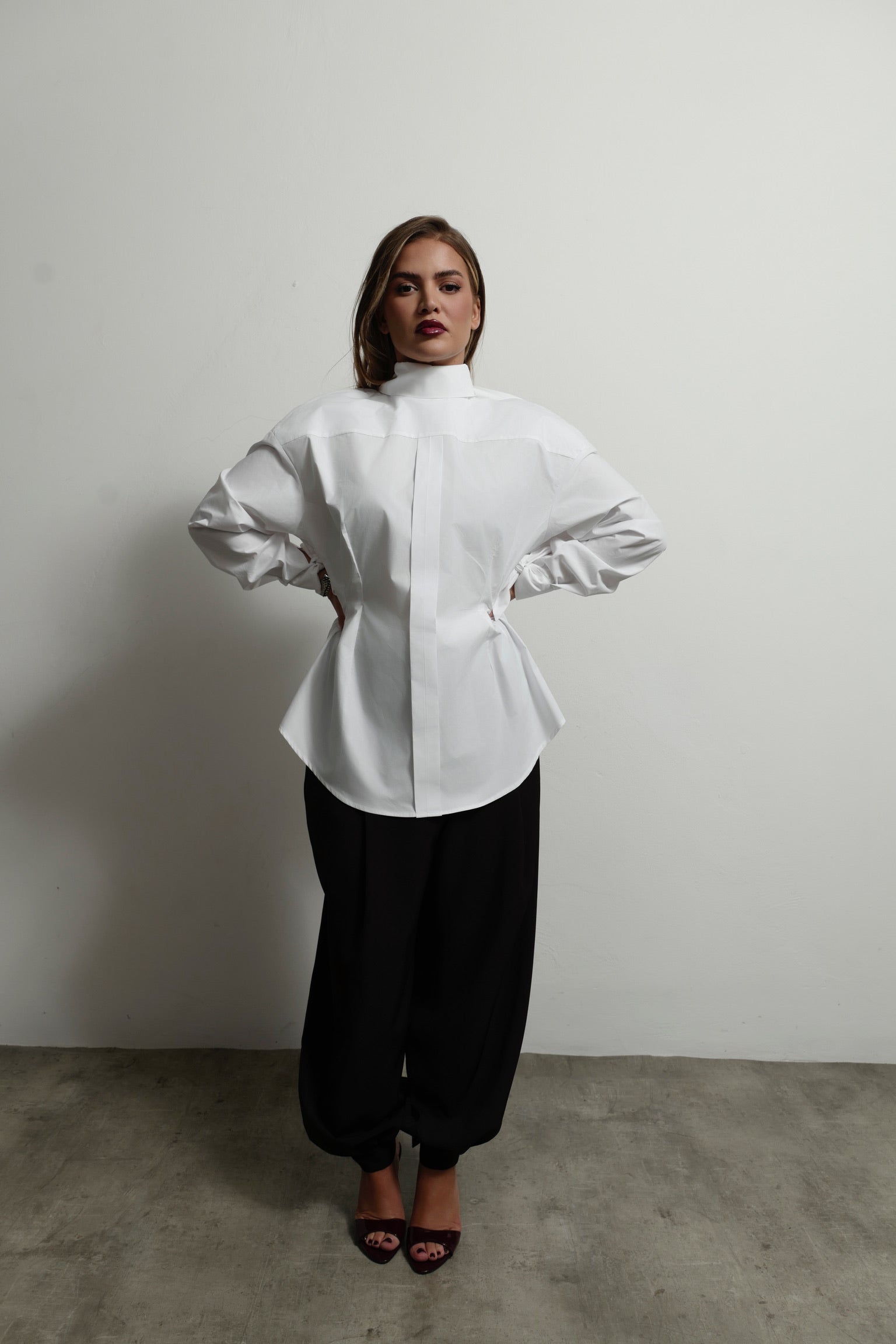 The Reversed - White